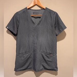 FIGS Casma Three-Pocket Scrub Top Graphite Gray FW1100 Size S